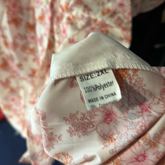 New woman’s 2xl blouse pretty color top - Picture 5 of 5